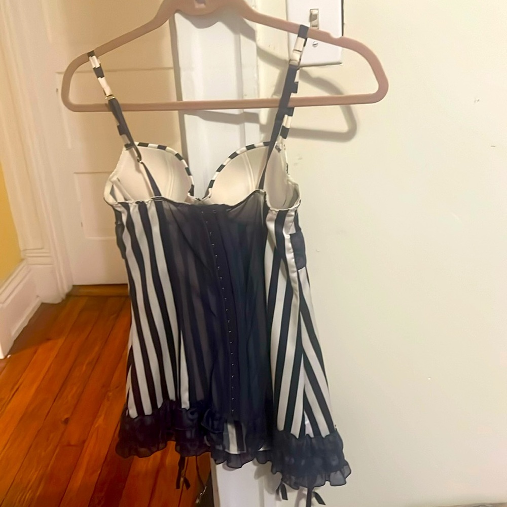 Sexy little things 34B